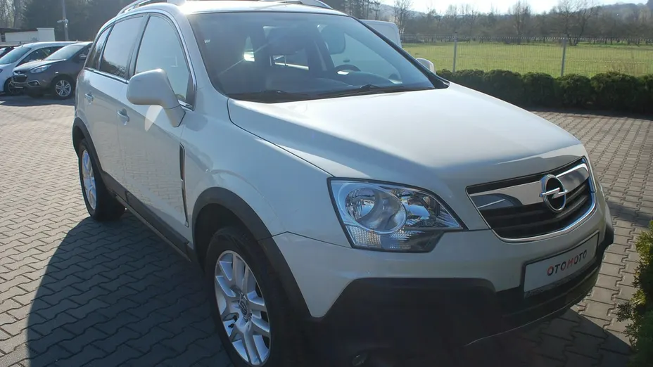 OPEL Antara -