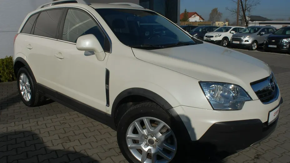 OPEL Antara -