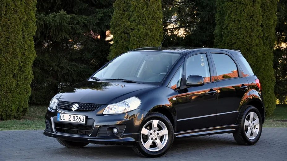 SUZUKI SX4 -