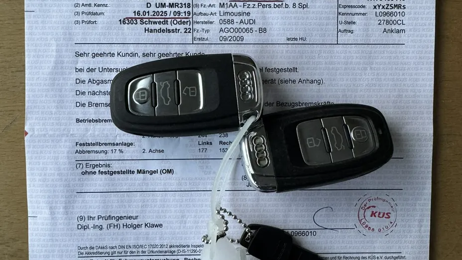 AUDI A4 -