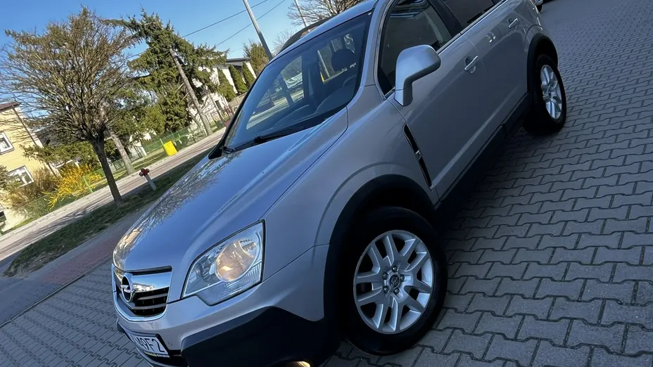 OPEL Antara -