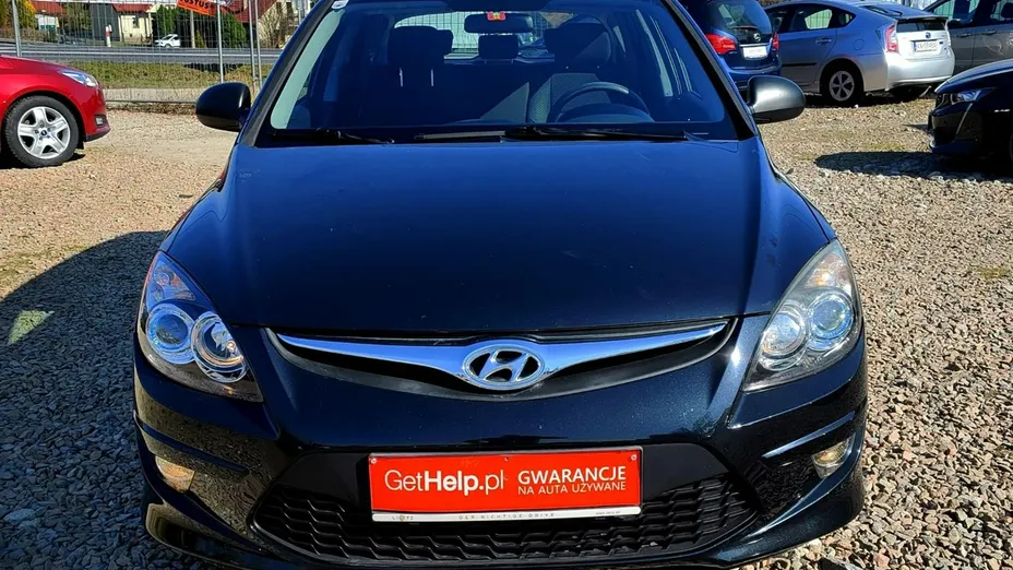 HYUNDAI i30 -