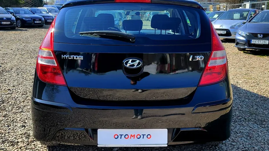 HYUNDAI i30 -