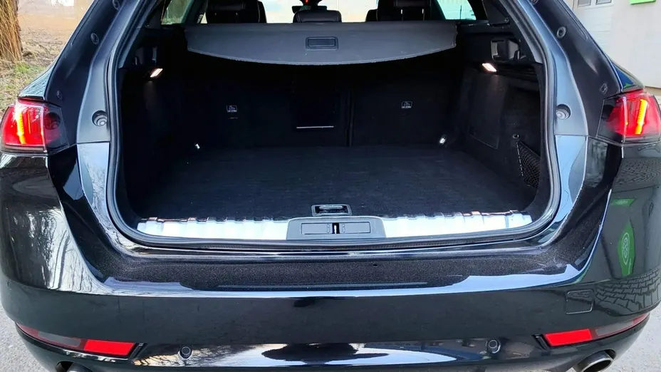 PEUGEOT 508 -