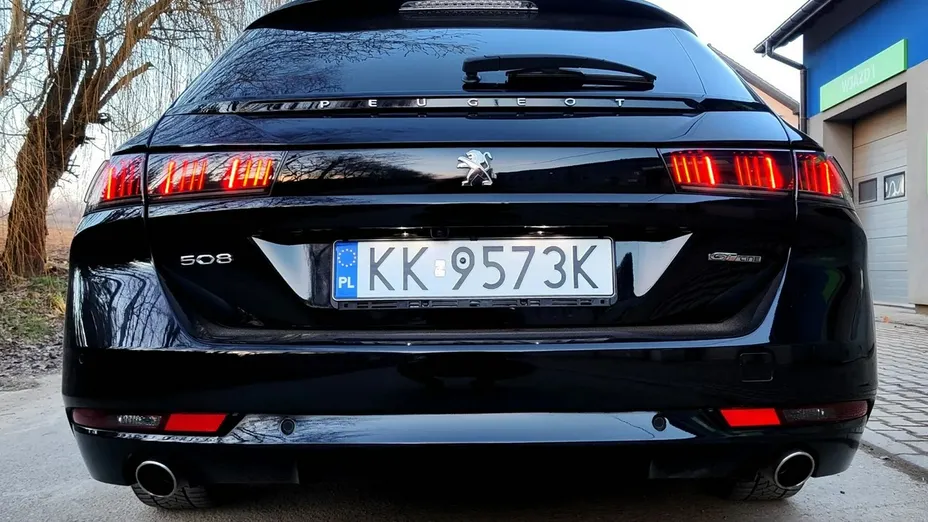PEUGEOT 508 -
