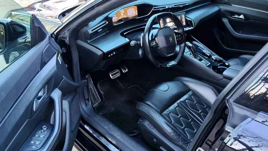 PEUGEOT 508 -