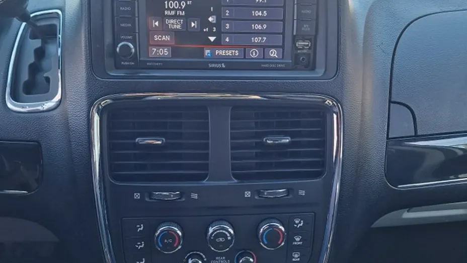 DODGE Grand Caravan -
