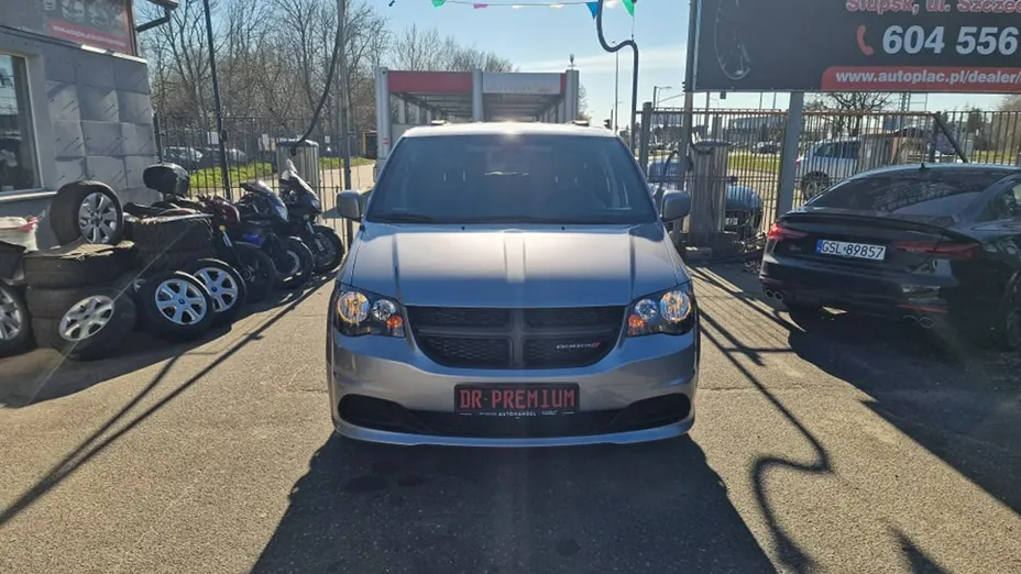 DODGE Grand Caravan -