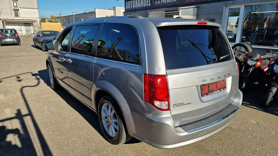 DODGE Grand Caravan -