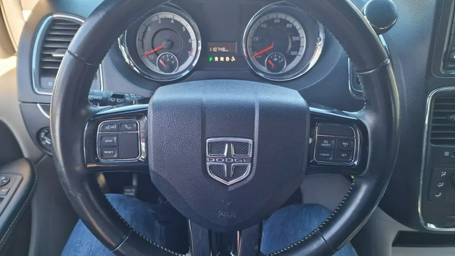 DODGE Grand Caravan -