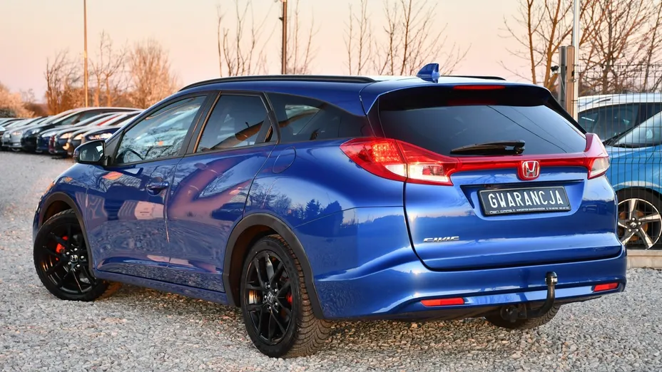 HONDA Civic -