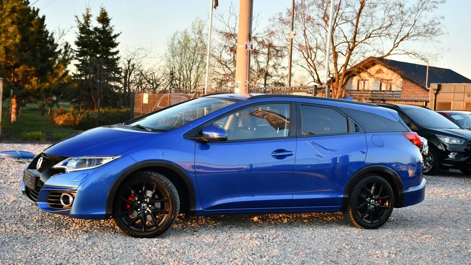 HONDA Civic -