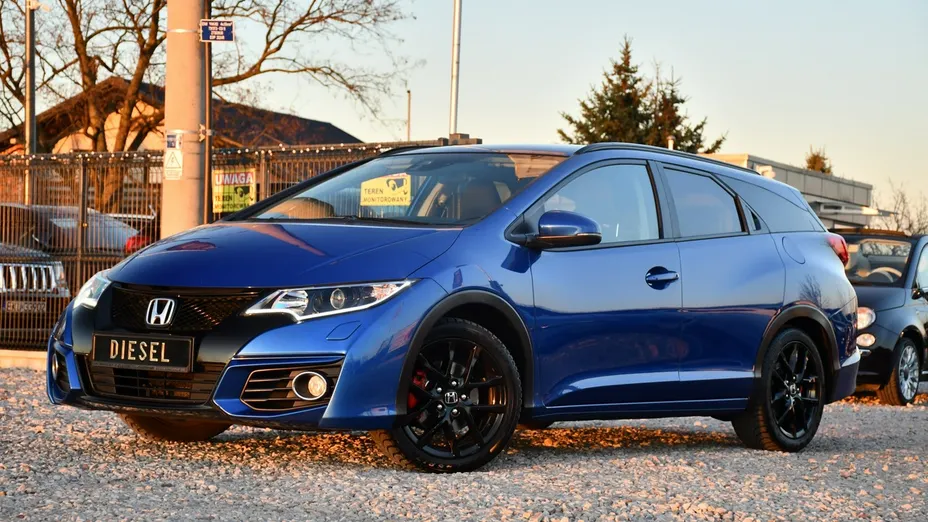 HONDA Civic -