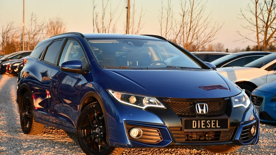 HONDA Civic -