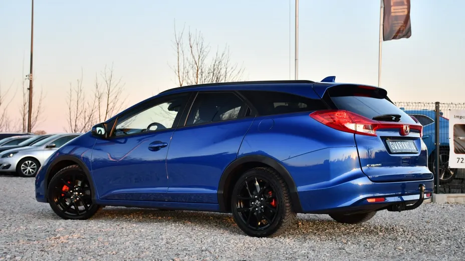 HONDA Civic -