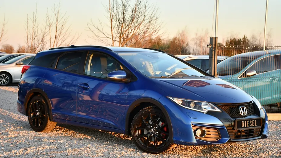 HONDA Civic -