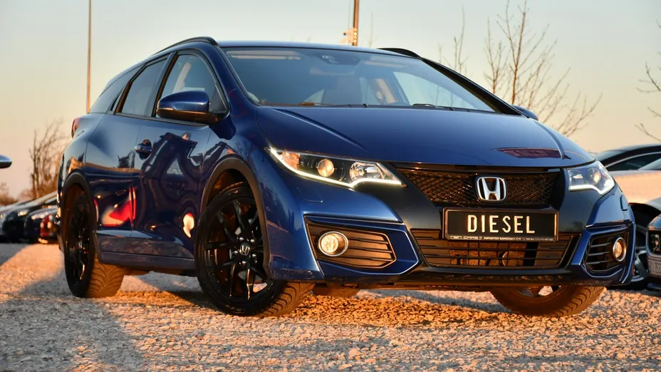HONDA Civic -