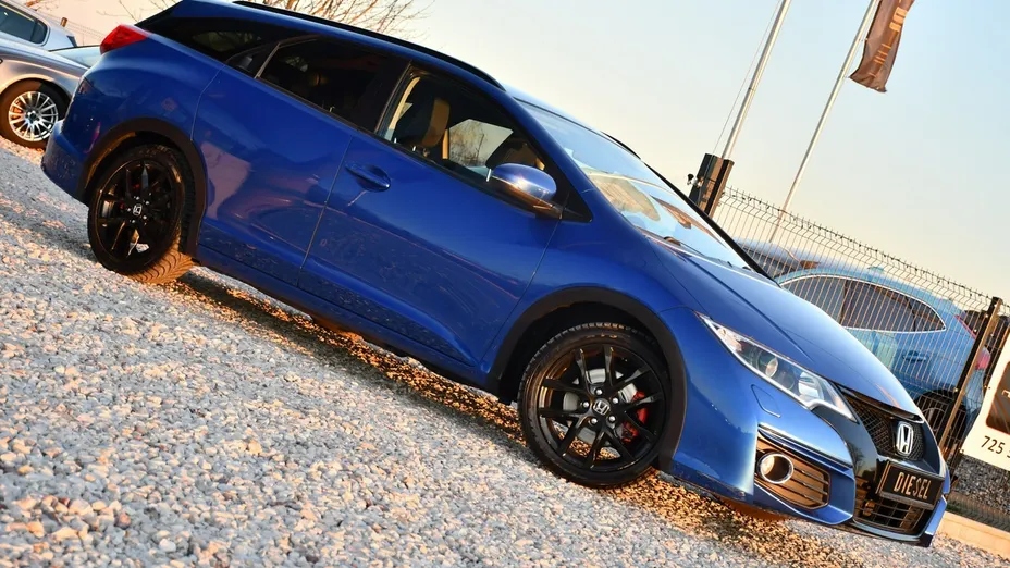 HONDA Civic -