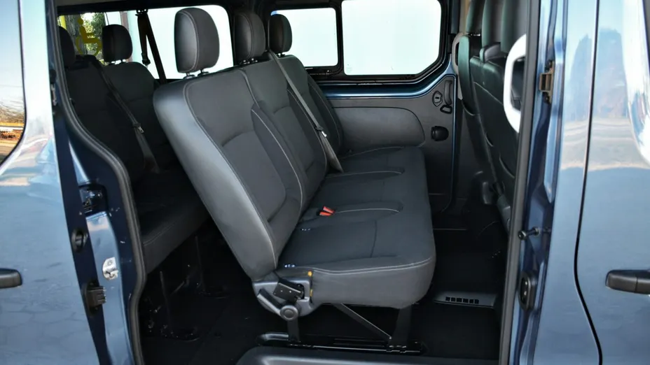 RENAULT Trafic -