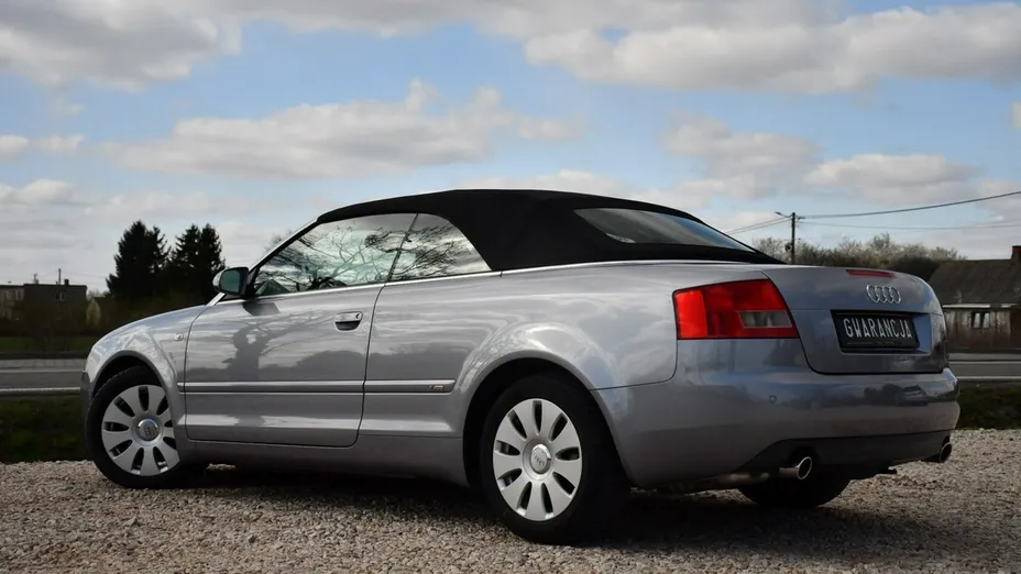 AUDI A4 -