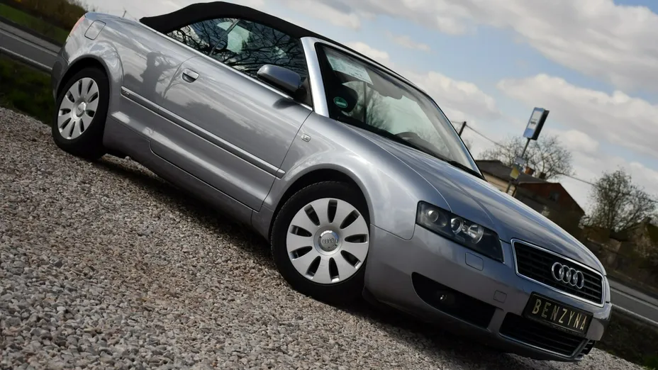 AUDI A4 -