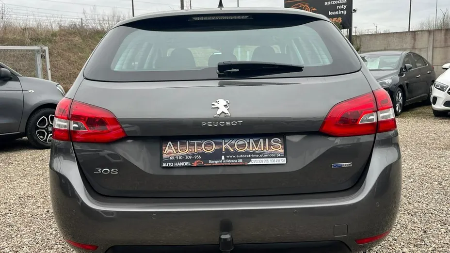 PEUGEOT 308 -