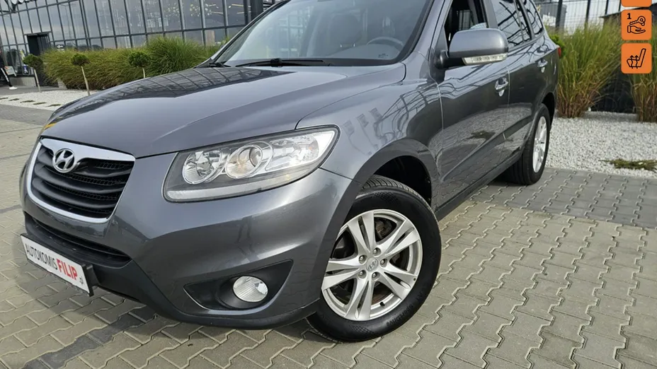 HYUNDAI Santa Fe -