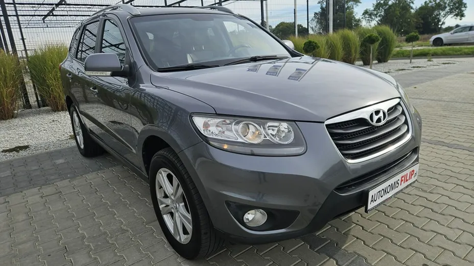 HYUNDAI Santa Fe -