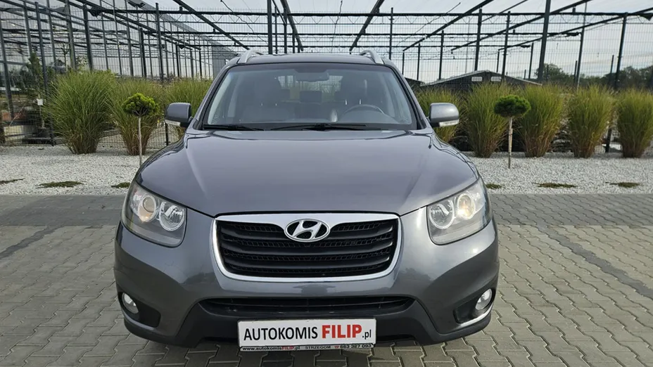 HYUNDAI Santa Fe -