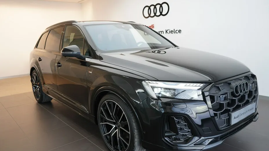 AUDI Q7 -