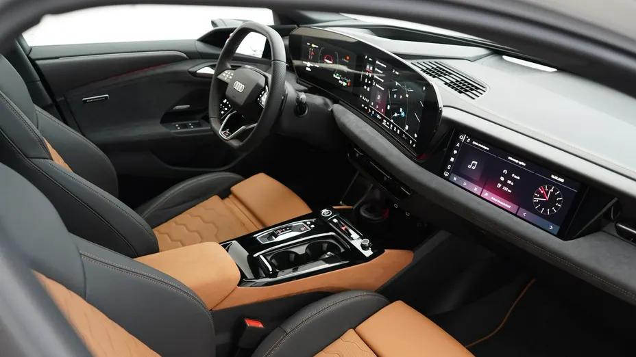 AUDI e-tron -