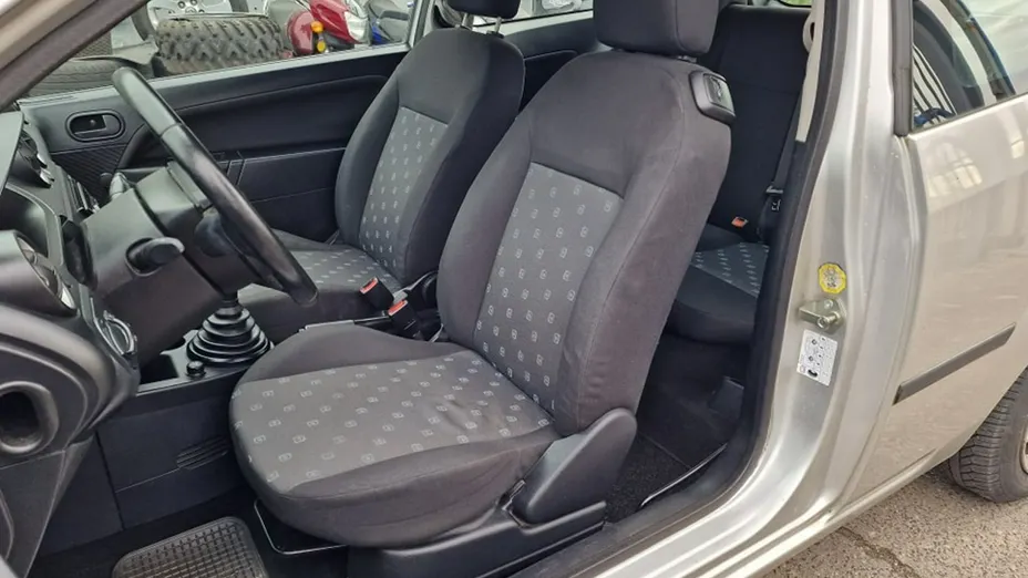 FORD Fiesta -