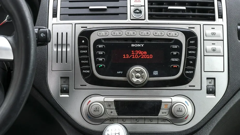 FORD Kuga -