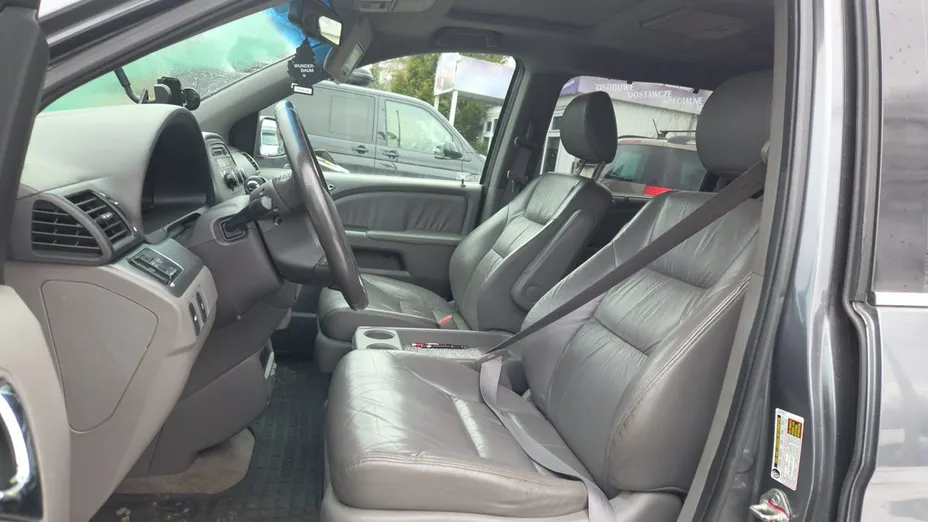 HONDA Odyssey -