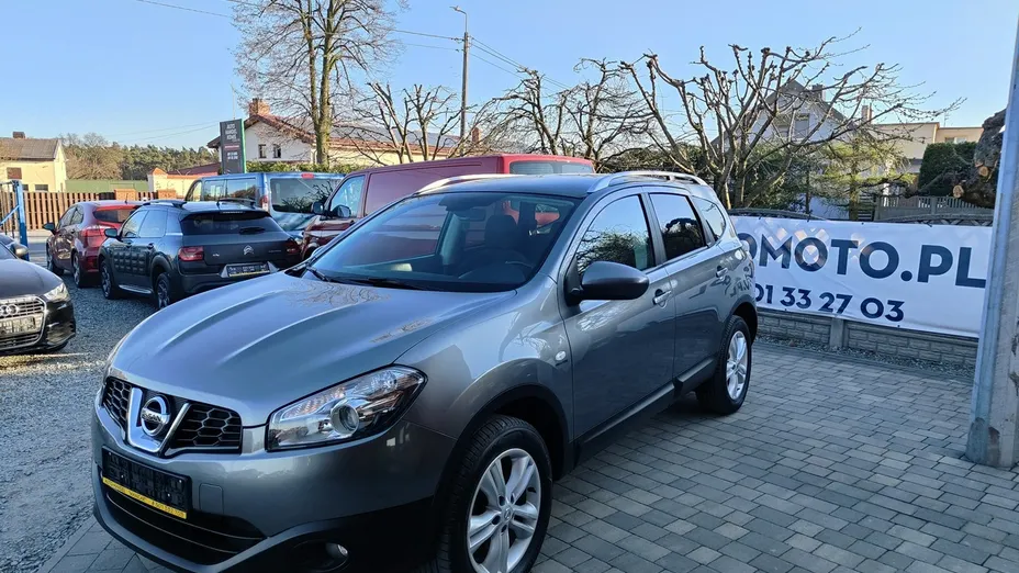NISSAN Qashqai+2 -