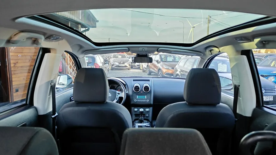 NISSAN Qashqai+2 -