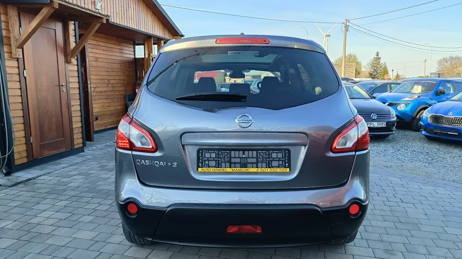 NISSAN Qashqai+2 -