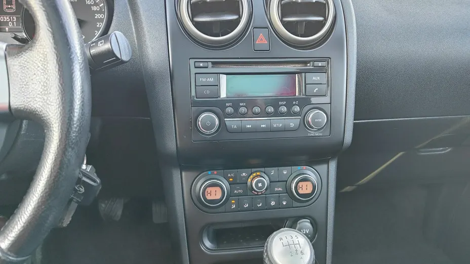 NISSAN Qashqai+2 -