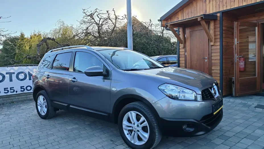 NISSAN Qashqai+2 -