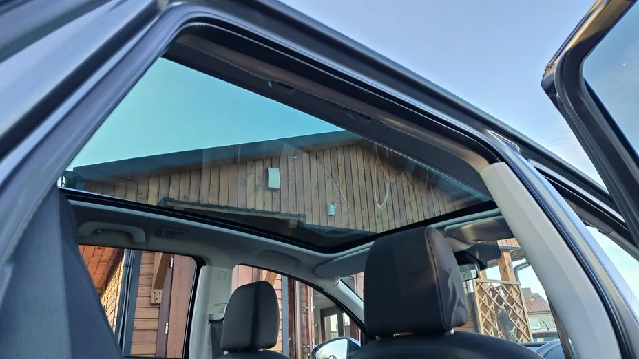 NISSAN Qashqai+2 -