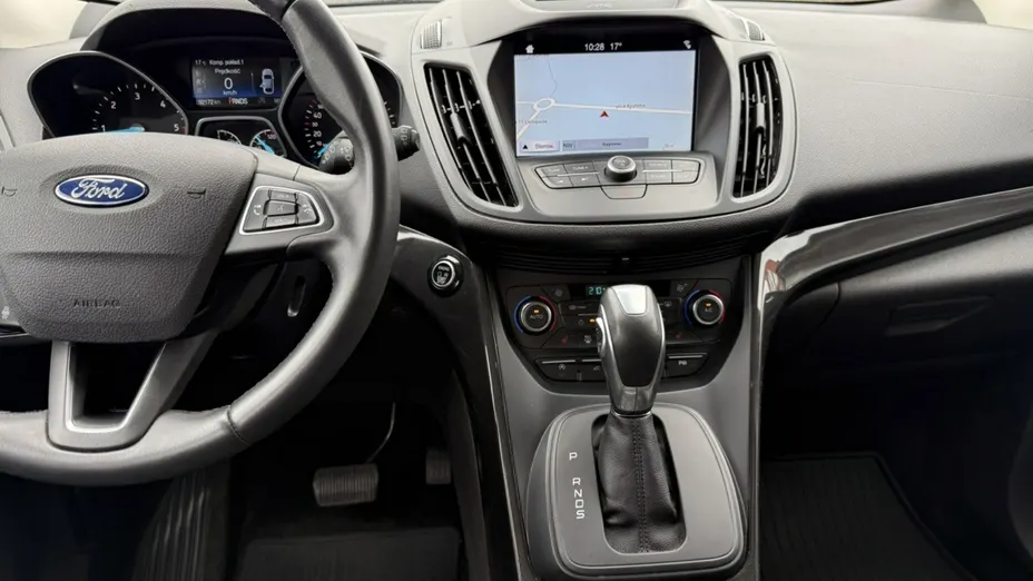 FORD Kuga -