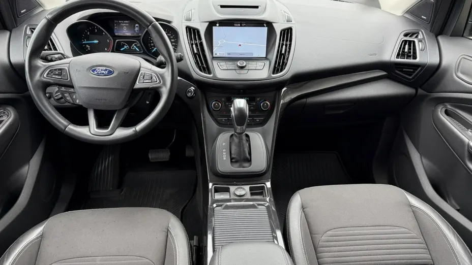FORD Kuga -