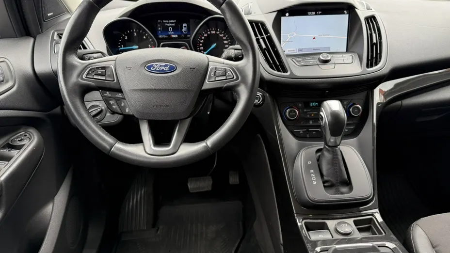 FORD Kuga -