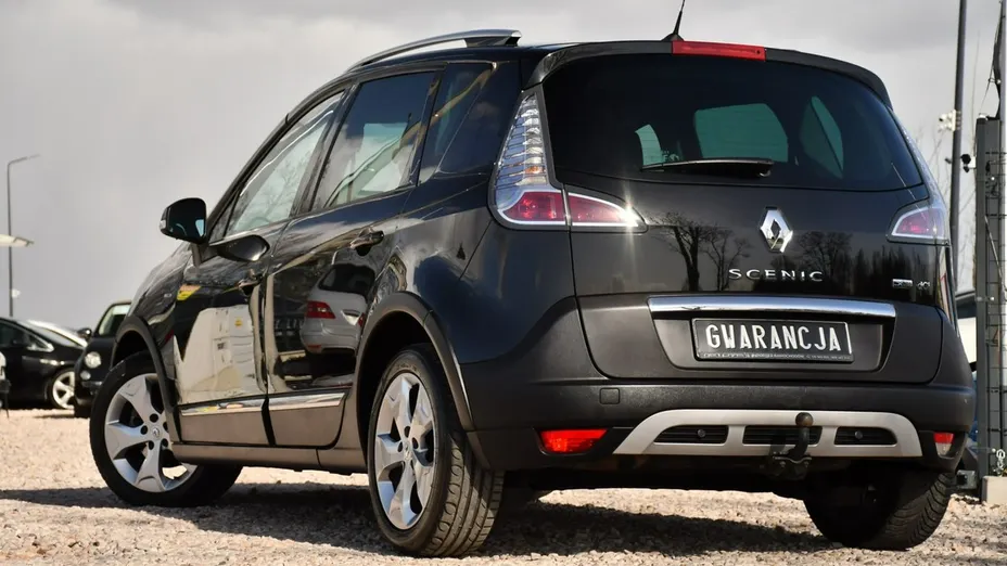 RENAULT Scenic -