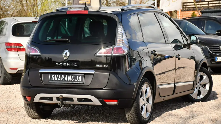 RENAULT Scenic -