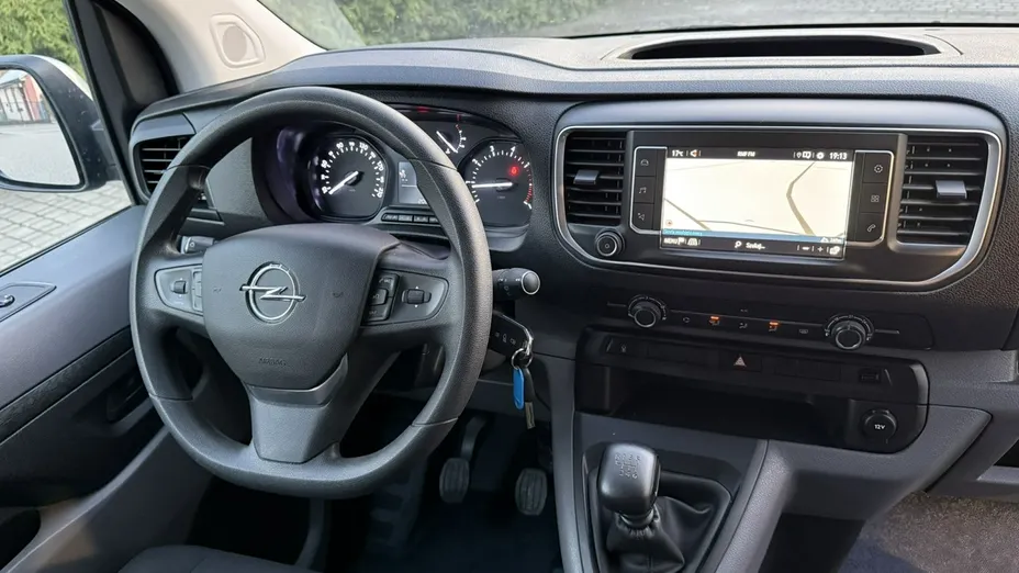 OPEL Vivaro -