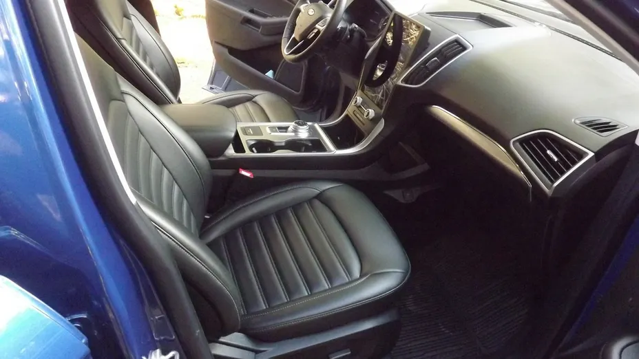FORD Edge -