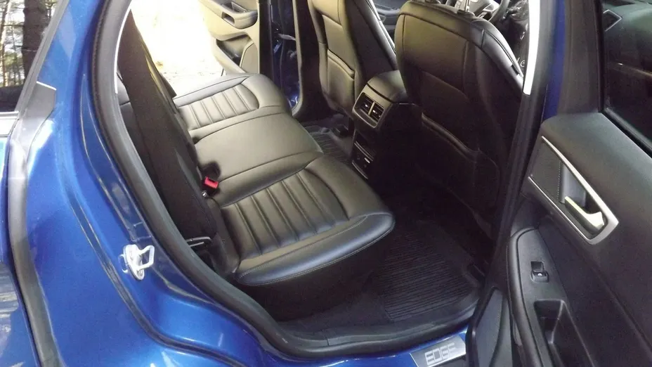 FORD Edge -