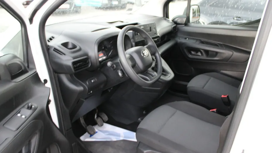 TOYOTA Proace City -
