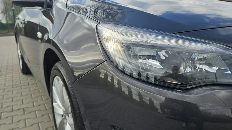 OPEL Astra -